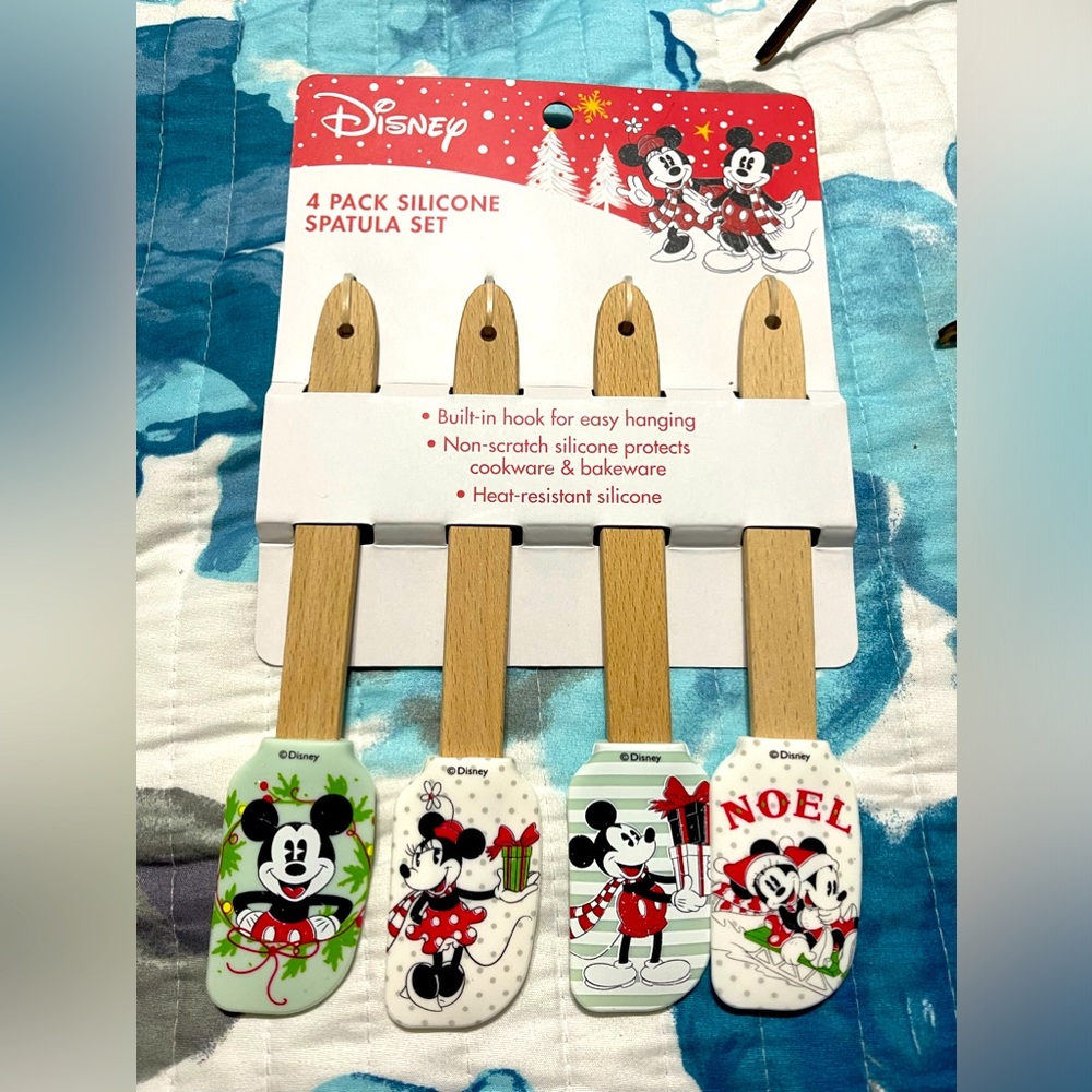 Disney Mickey Mouse mini baking spatulas